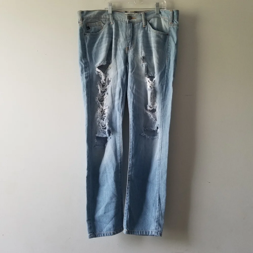 KanCan Distressed Ripped Boyfriend Jeans 28